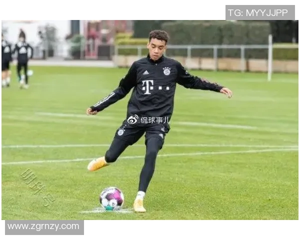 帕尼尼皇马足球明星卡收藏热潮揭示球迷市场的潜力与价值 帕尼尼皇马足球明星卡收藏热潮揭示球迷市场的潜力与价值